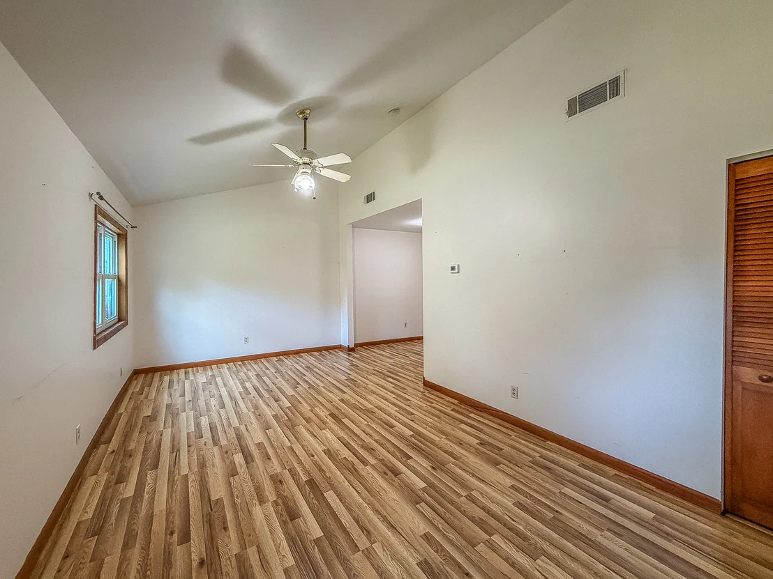Photo of 1306 Stout Drive