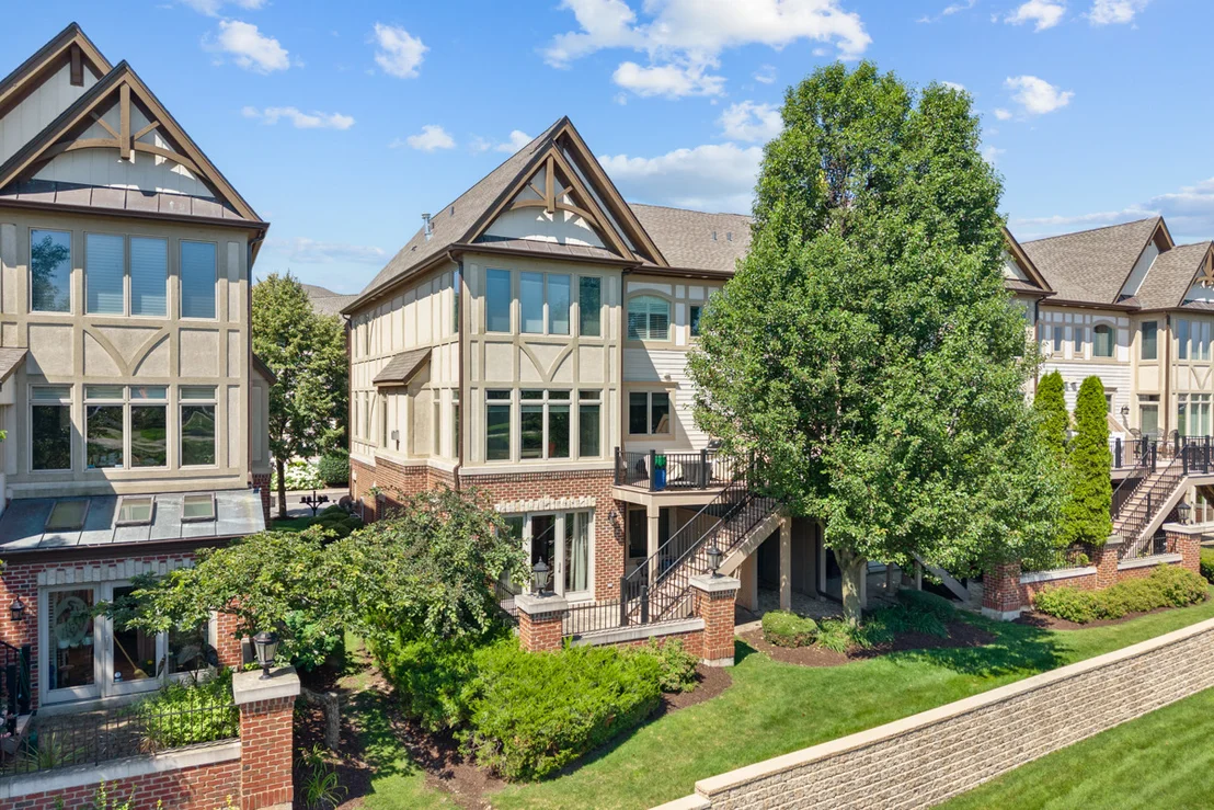 Photo of 526 Brownstone Drive