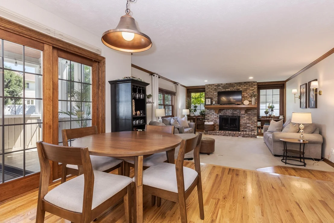 Photo of 1614 Barton Drive