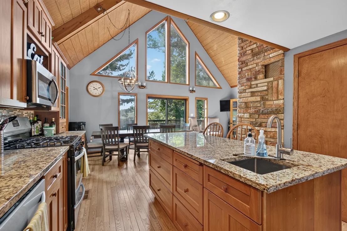 Photo of 663 Rollingwood Place