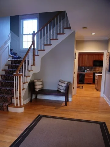 Photo of 2007 Howard Street