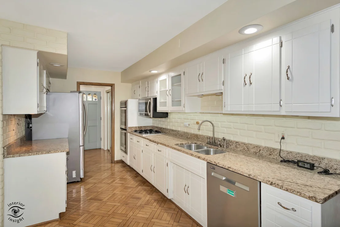Photo of 7530 Hemlock Drive