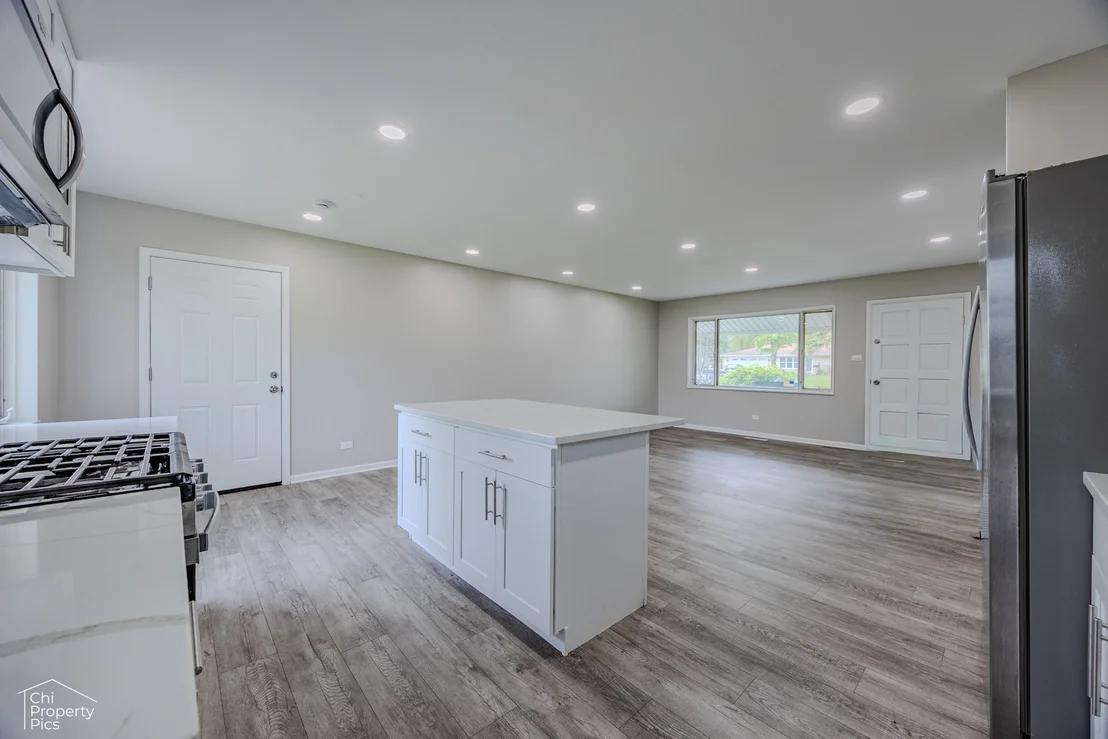 Photo of 430 Bode Road