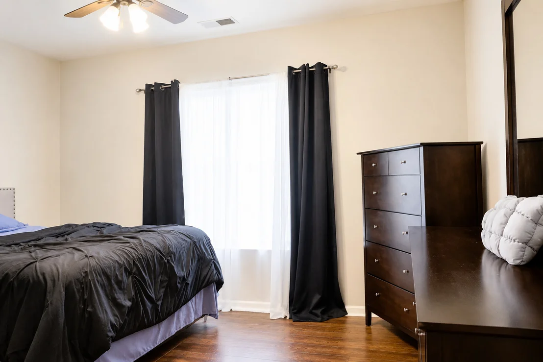 Photo of Unit B at 122 Enclave Circle