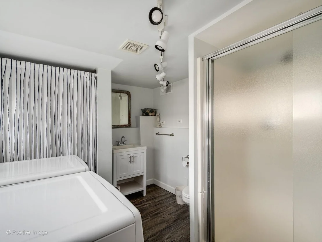 Photo of 674 Highview Terrace
