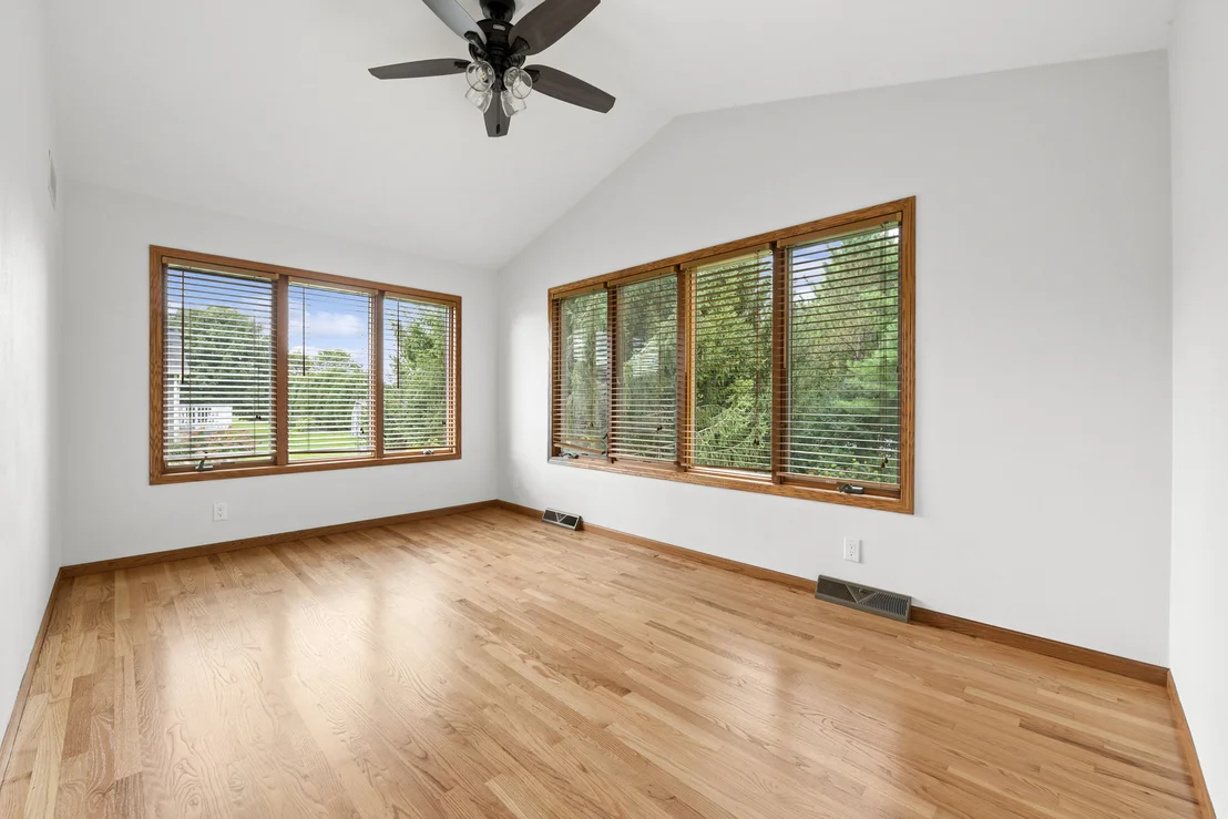 Photo of 548 Winter Drive