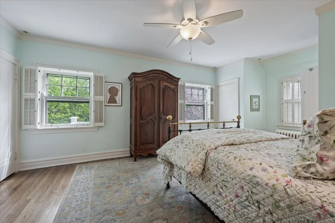 Photo of 2311 Park Place