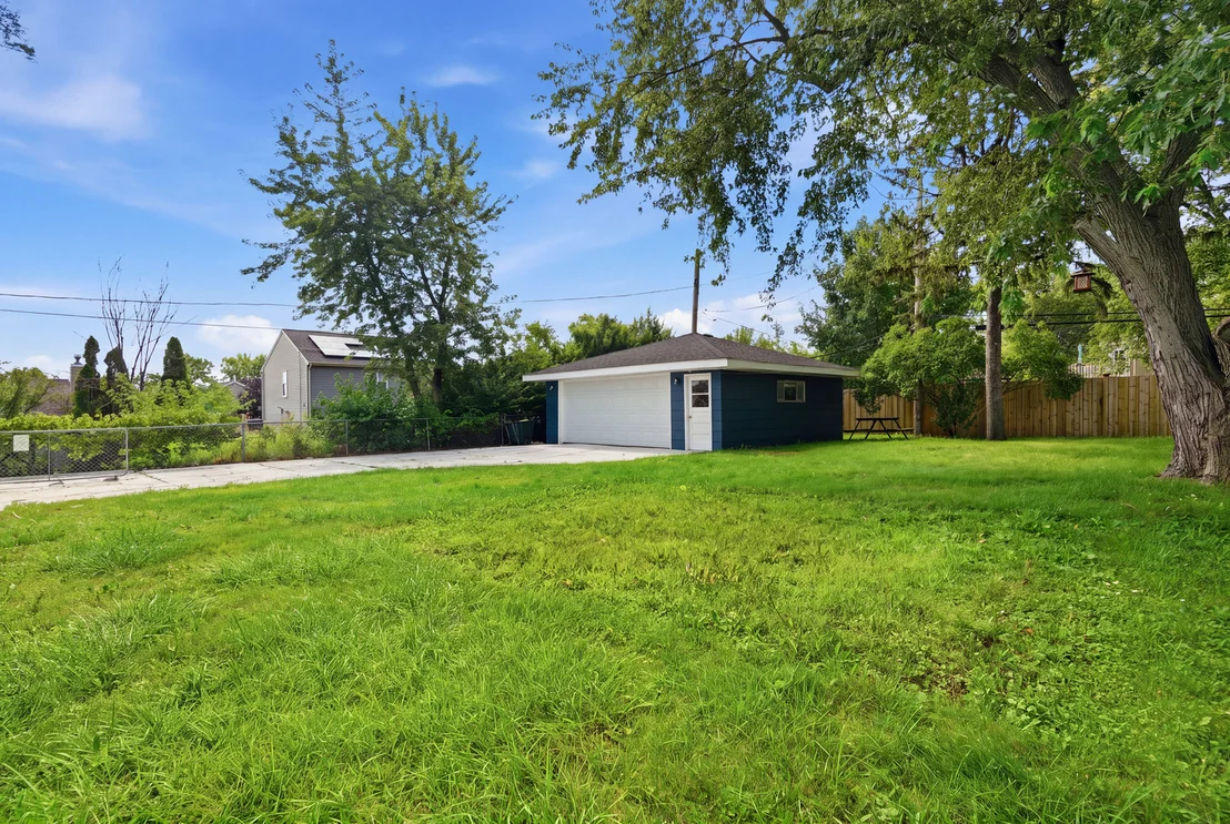 Photo of 2425 E Sand Lake Road