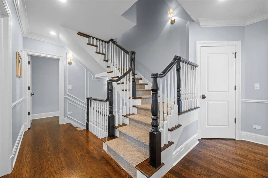 Photo of 1482 Edgewood Lane
