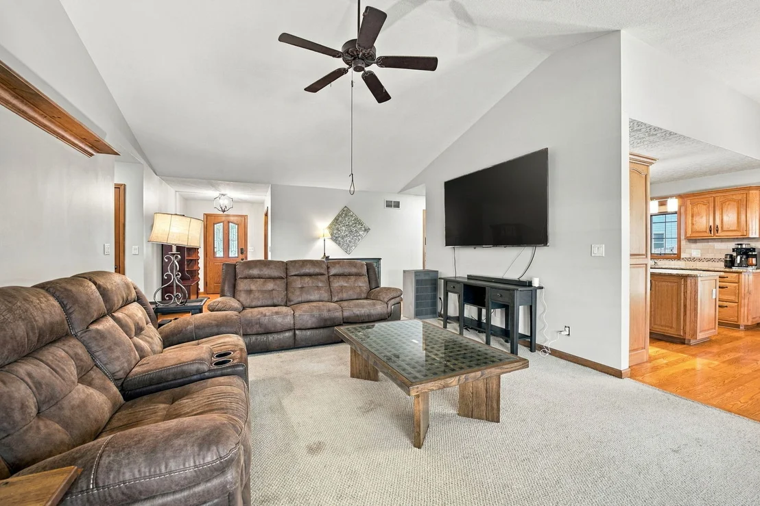 Photo of 1222 Vantage Lane