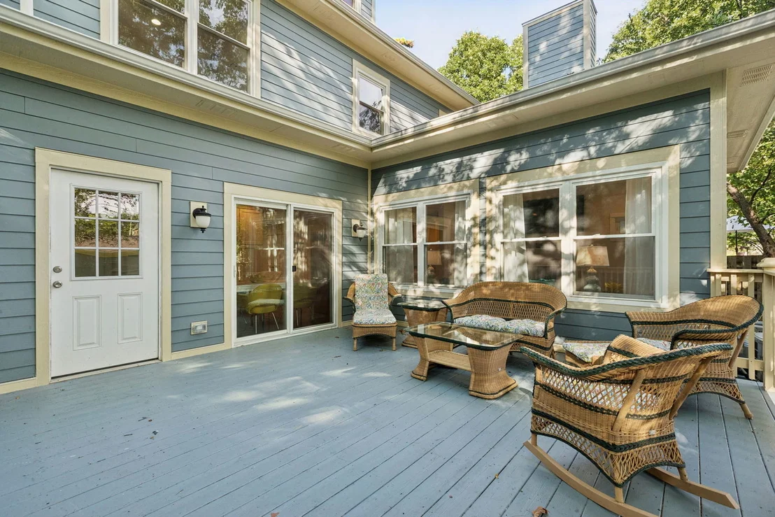 Photo of 2412 Noyes Street