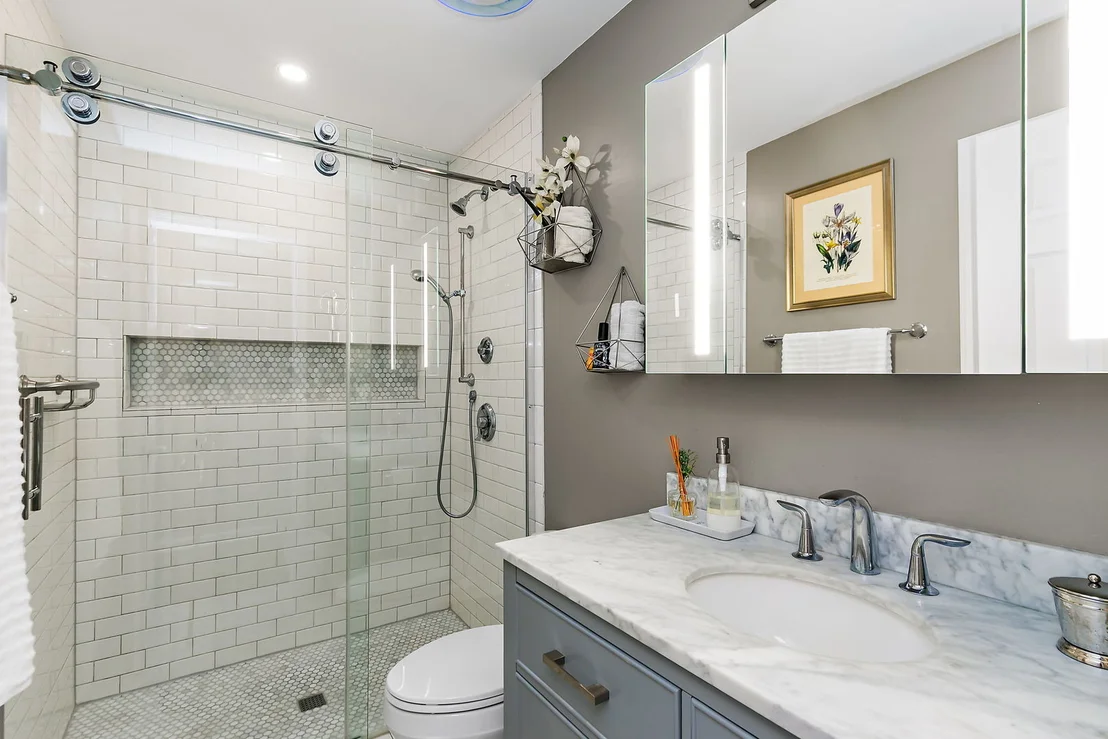 Photo of 40W719 Longshadow Lane