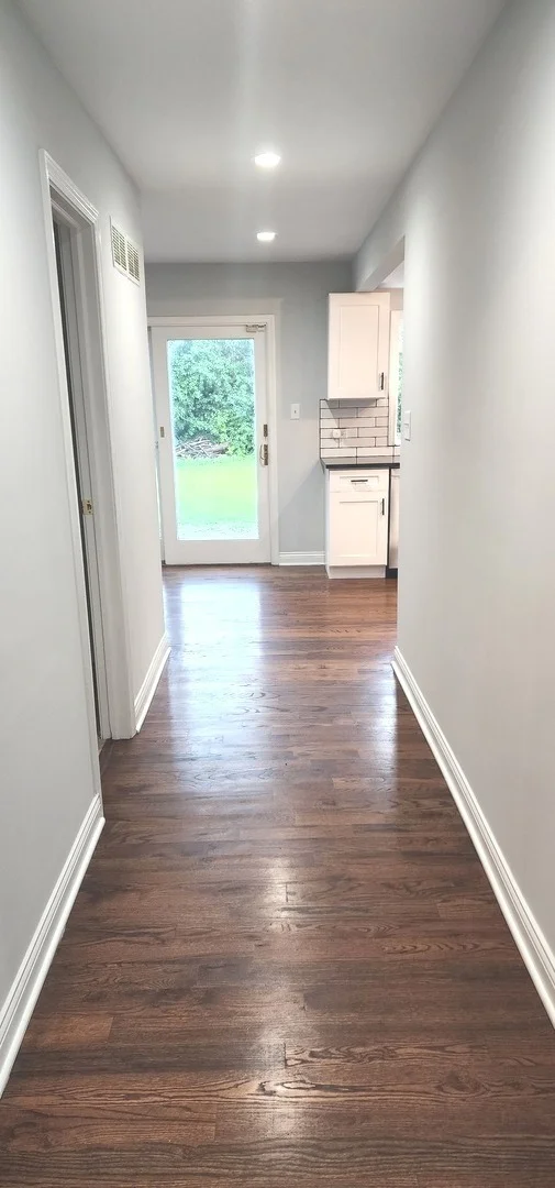 Photo of 1421 Lawrence Crescent