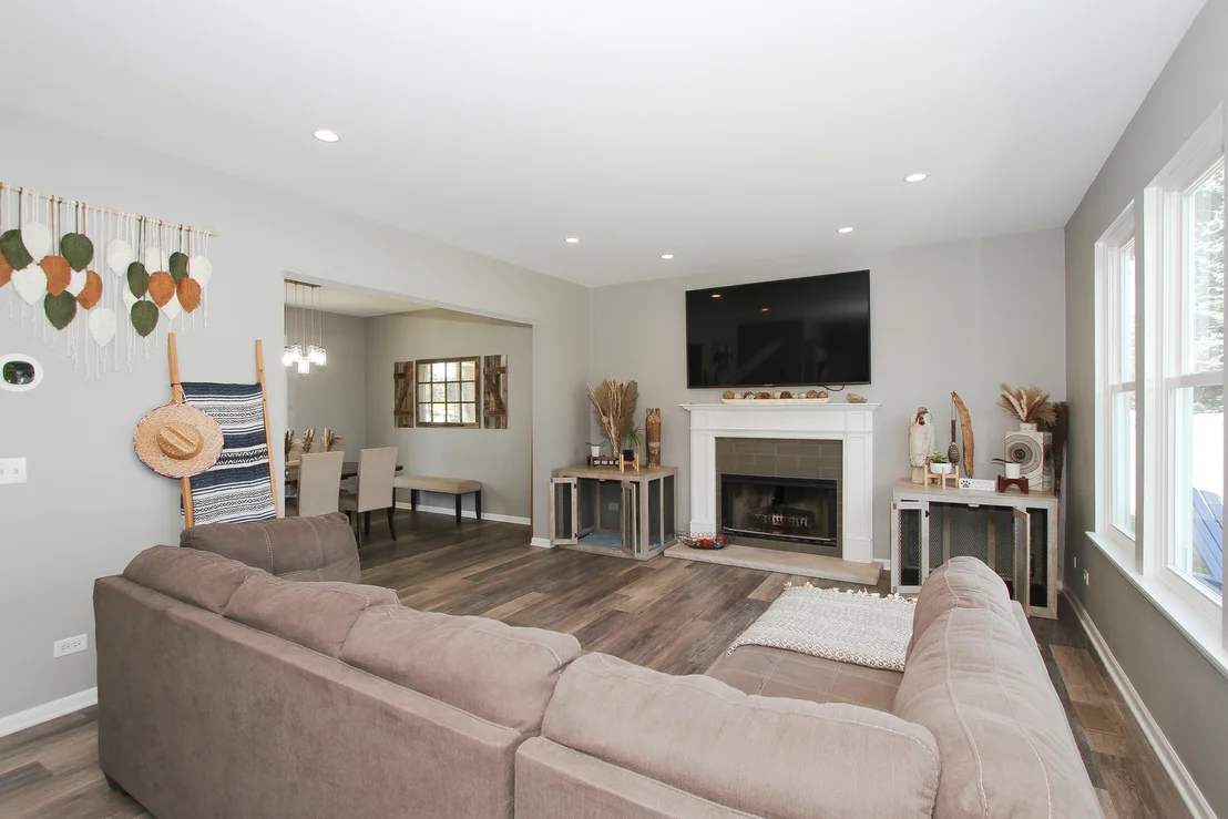 Photo of 465 SPRING RIDGE Drive