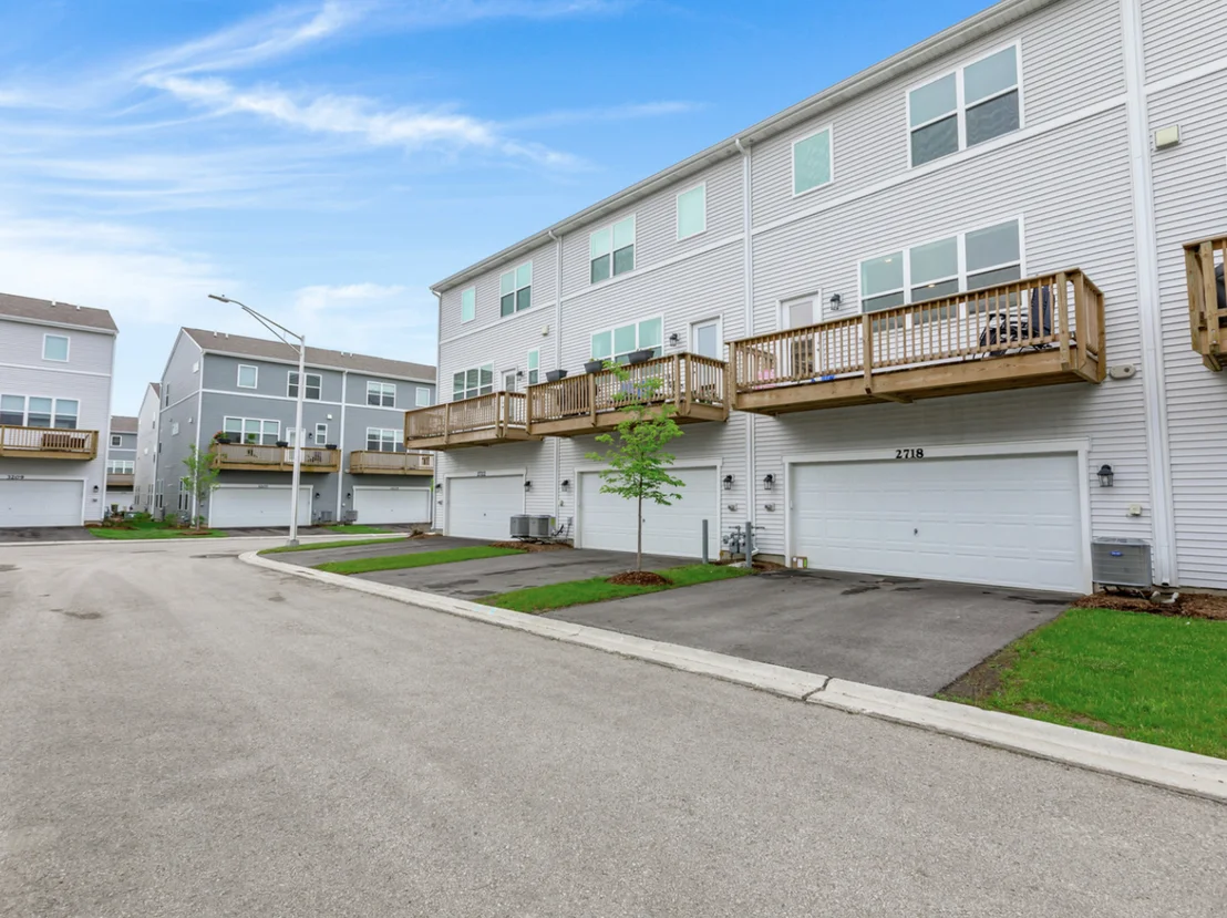 Photo of 2718 Lily Lane