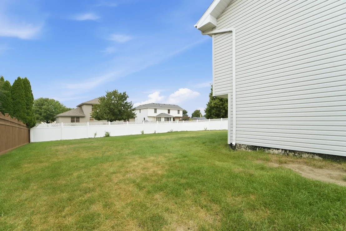Photo of 1375 E Cap Circle