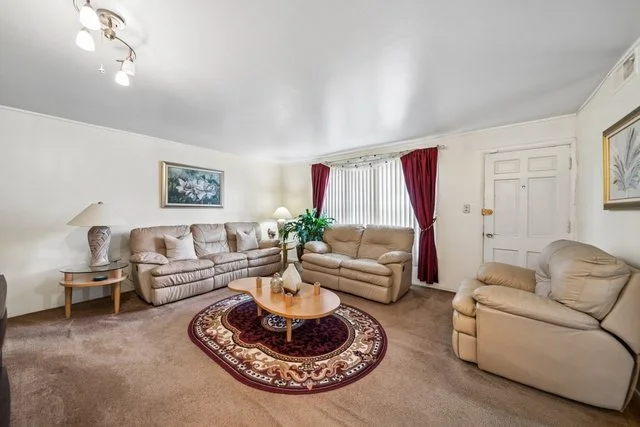 Photo of 253 W 46th Street