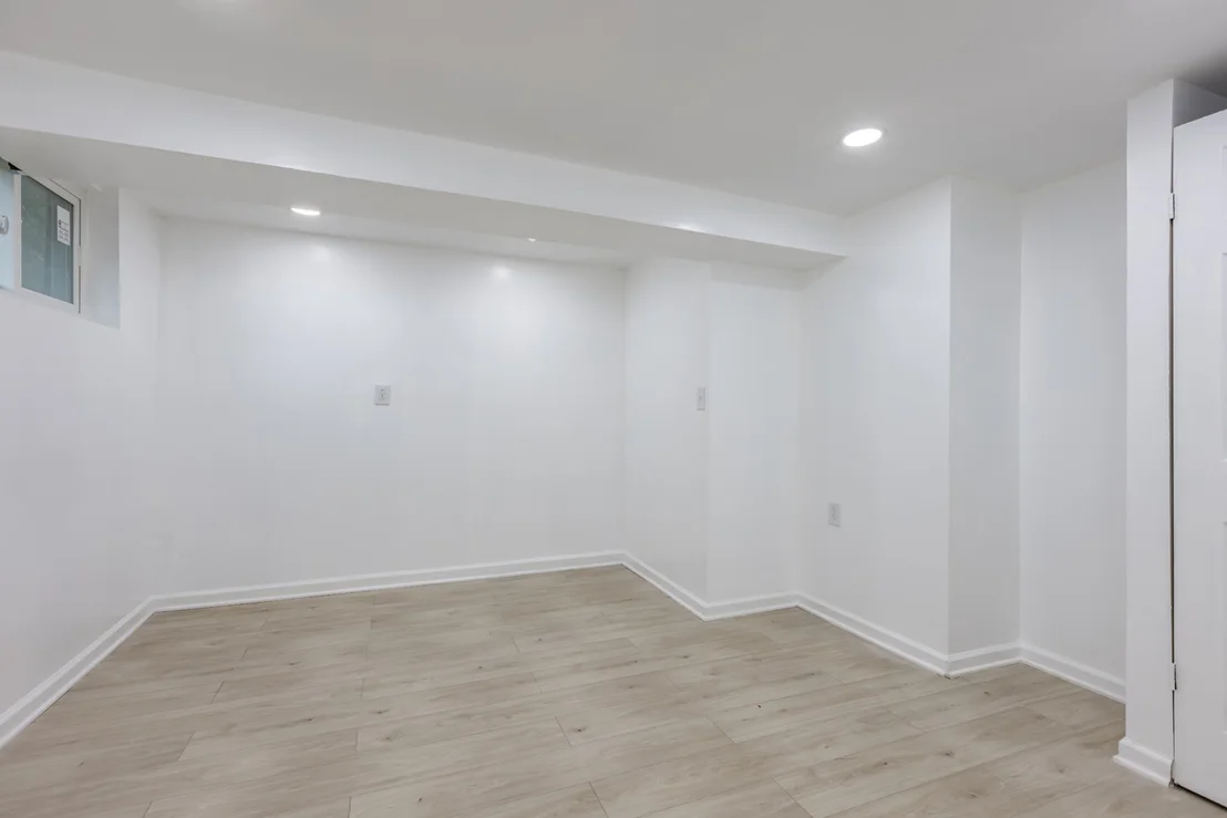 Photo of 7745 Beckwith Road