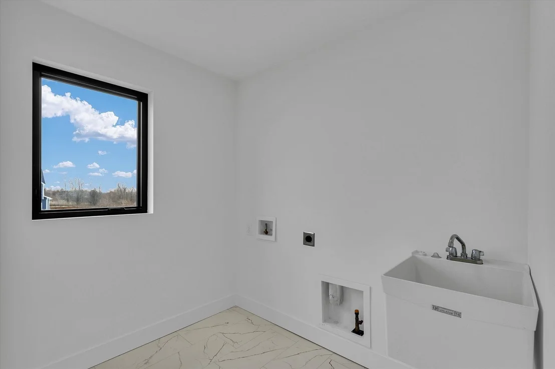 Photo of 507 Harpers Ferry