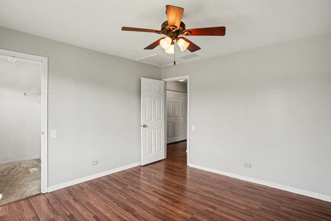 Photo of 1870 MIDDLEBURY Drive