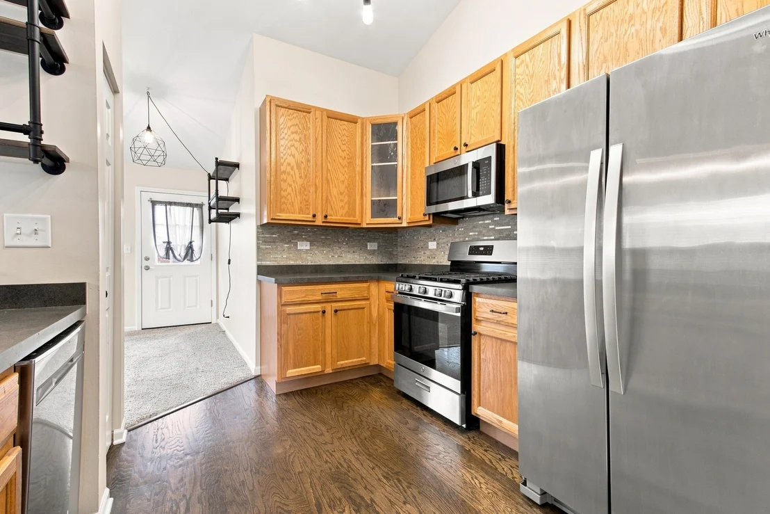 Photo of 903 Genesee Drive