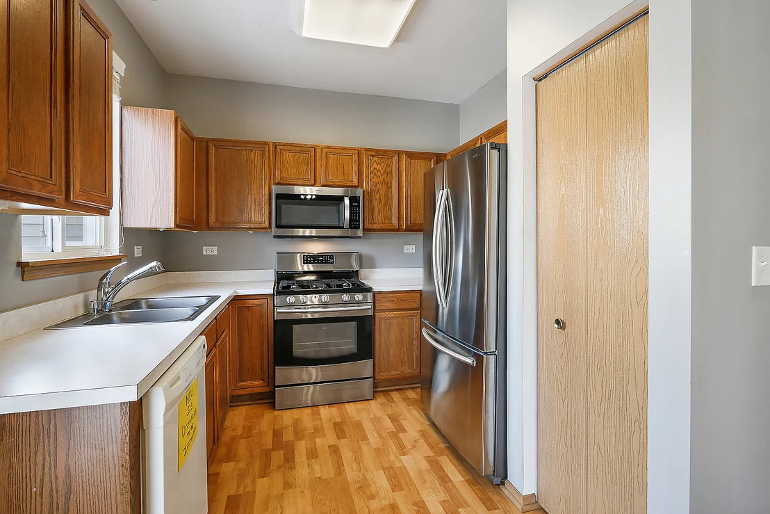 Photo of 3047 Woodside Drive