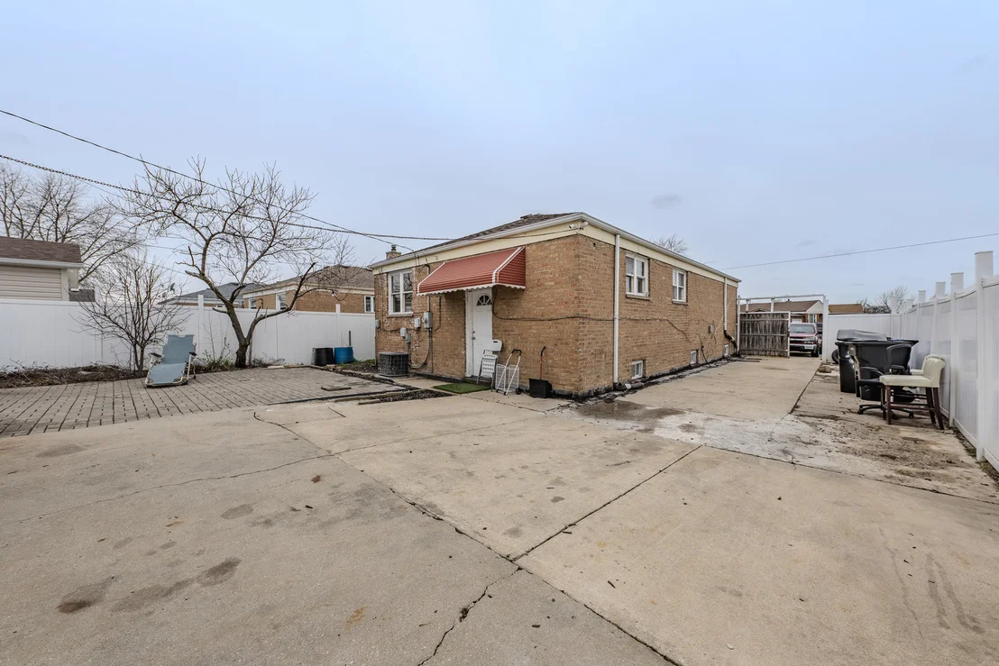 Photo of 4021 W 82nd Place