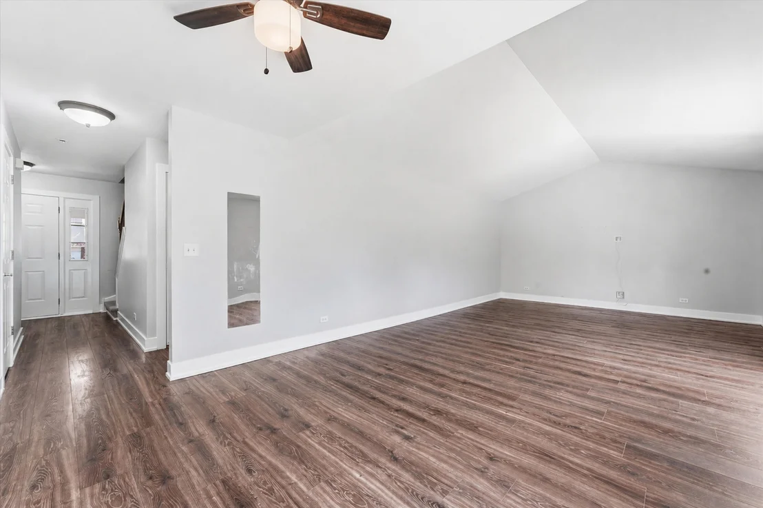Photo of 1 Regal Court