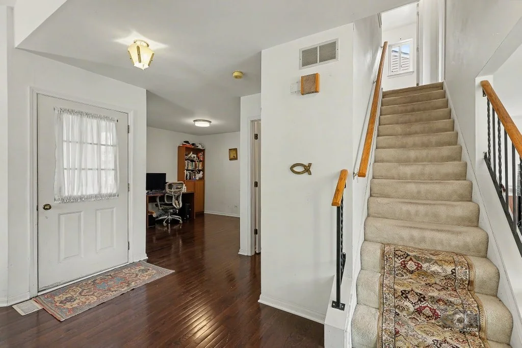 Photo of 1841 Grosse Pointe Circle