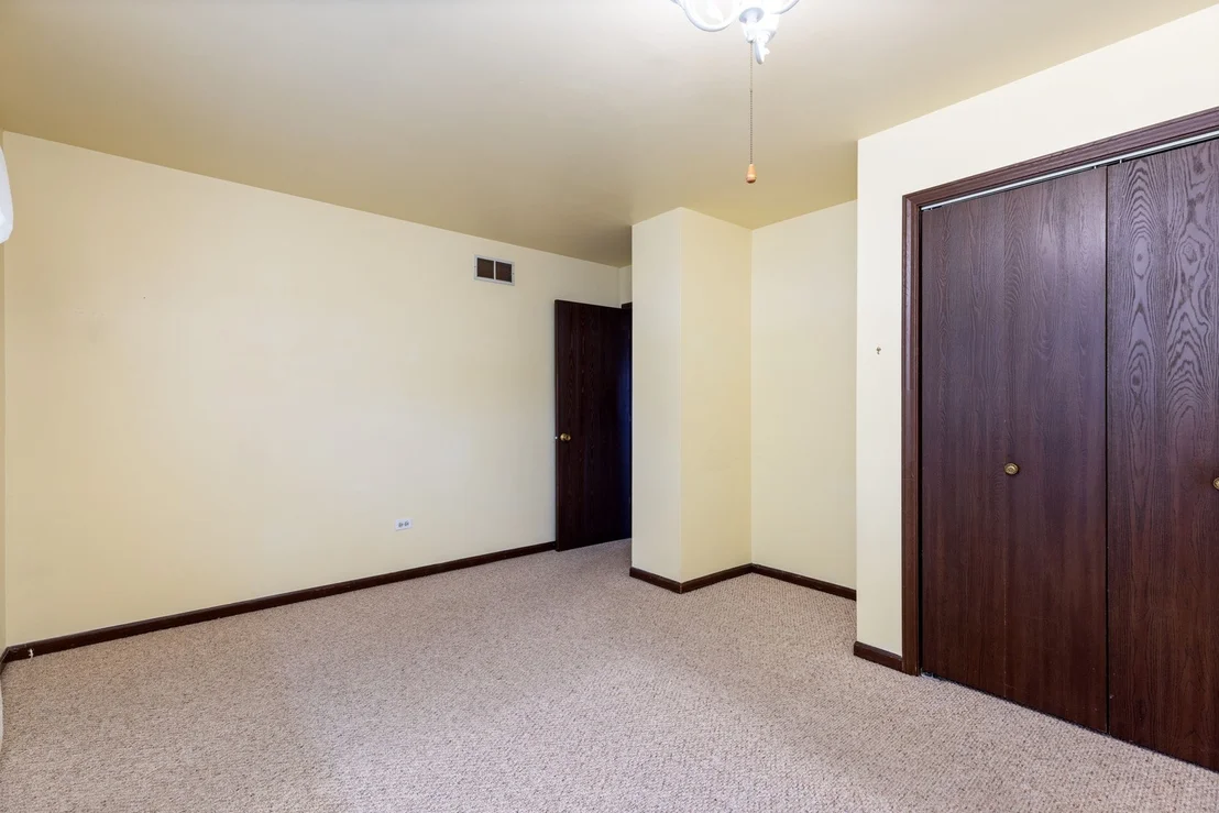 Photo of 8124 167th Place