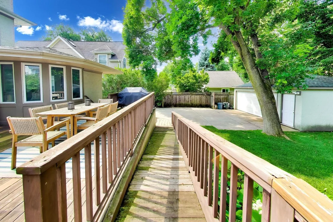 Photo of 622 Forest Avenue