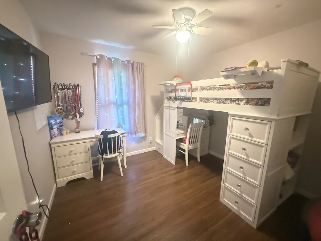 Photo of 2120 Highland Drive
