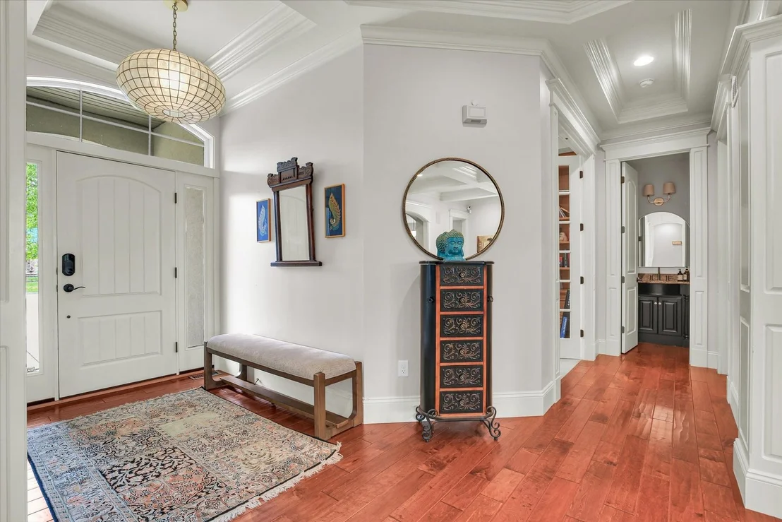 Photo of 4905 Peifer Lane