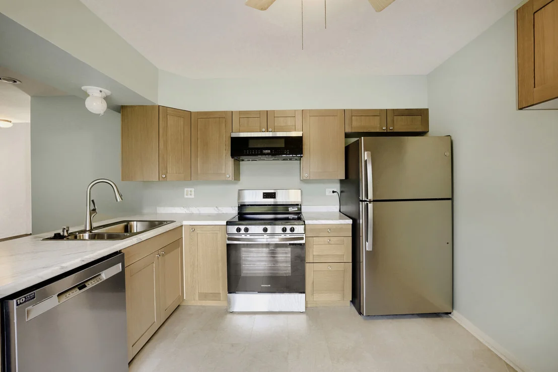 Photo of 901 Vose Drive