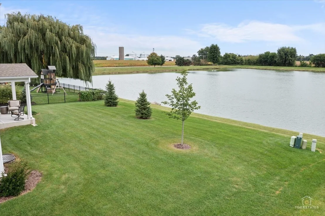 Photo of 695 Kentshire Circle