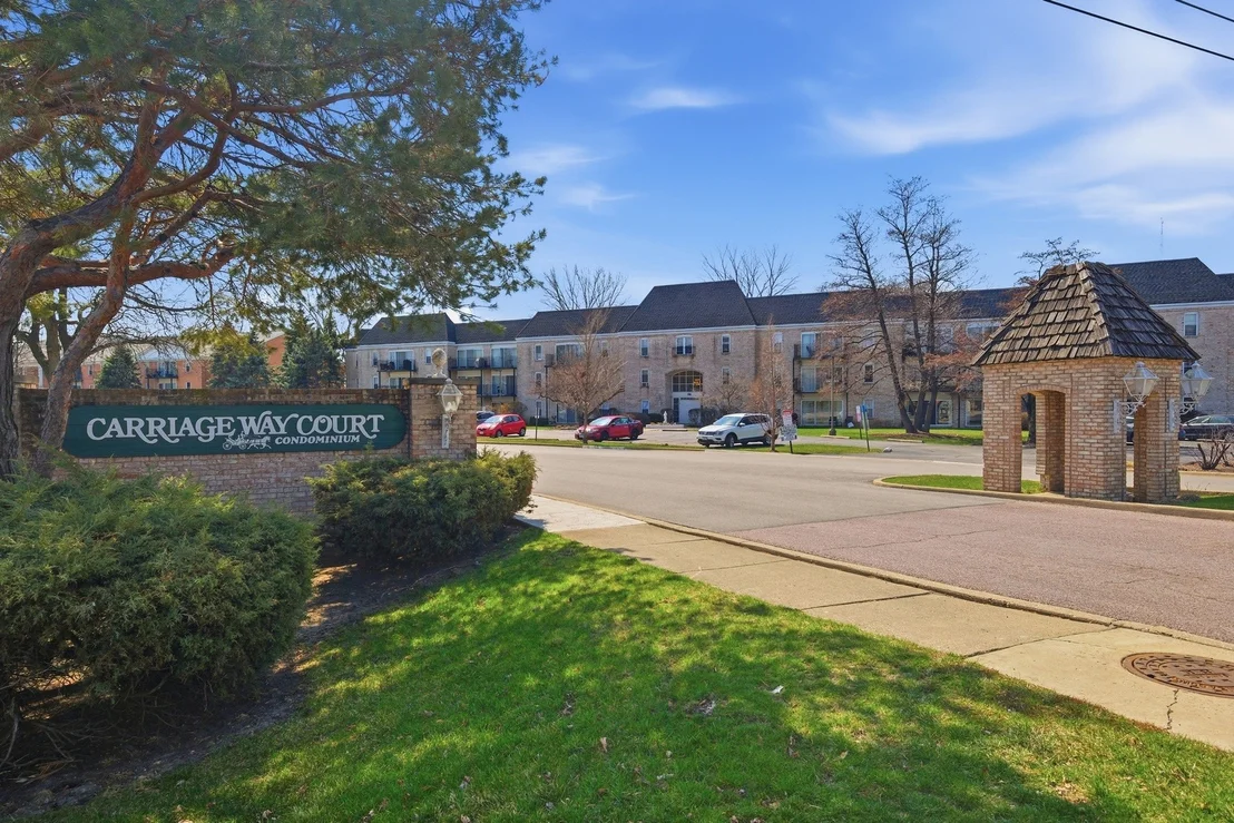 Photo of Unit 116 at 5001 Carriage Way Drive