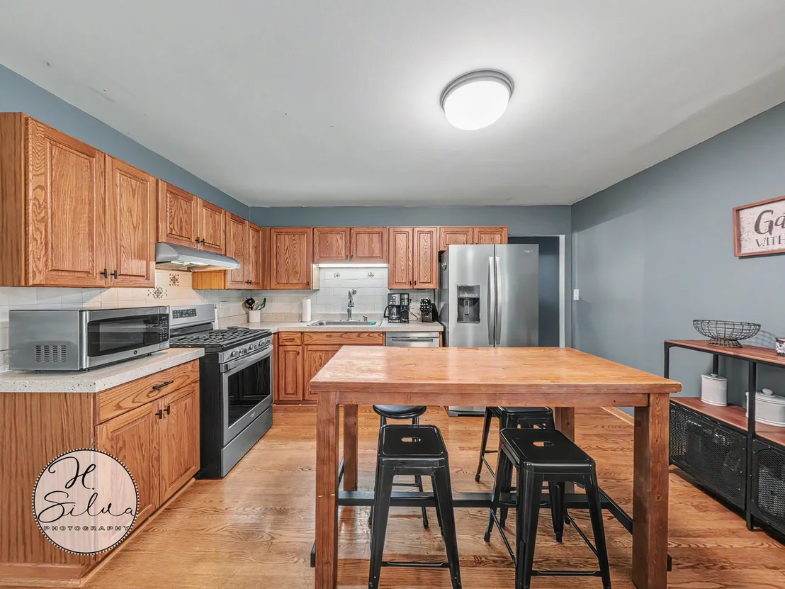 Photo of 4402 Sycamore Lane