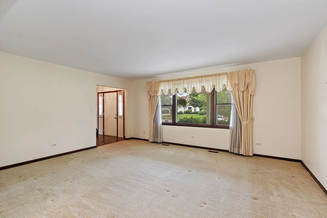 Photo of 1105 Beach Comber Drive