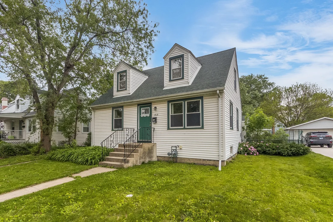 Photo of 17639 Roy Street