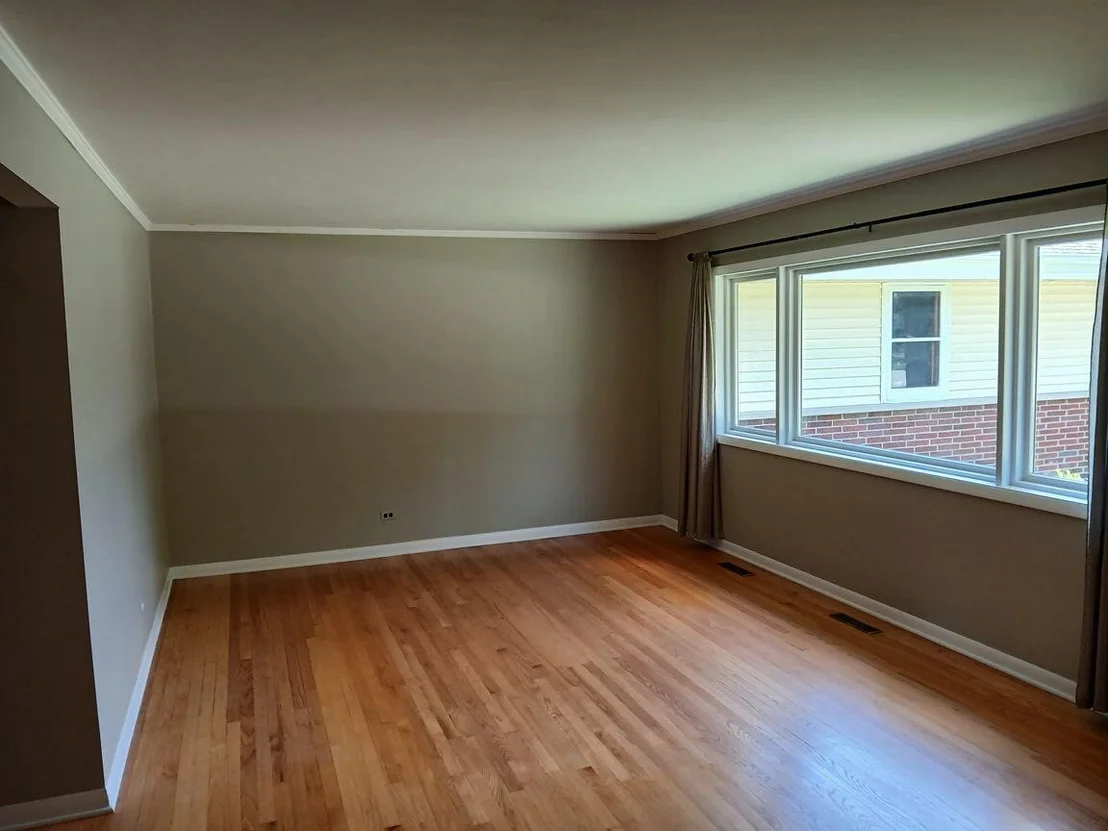 Photo of 121 N Mandel Lane