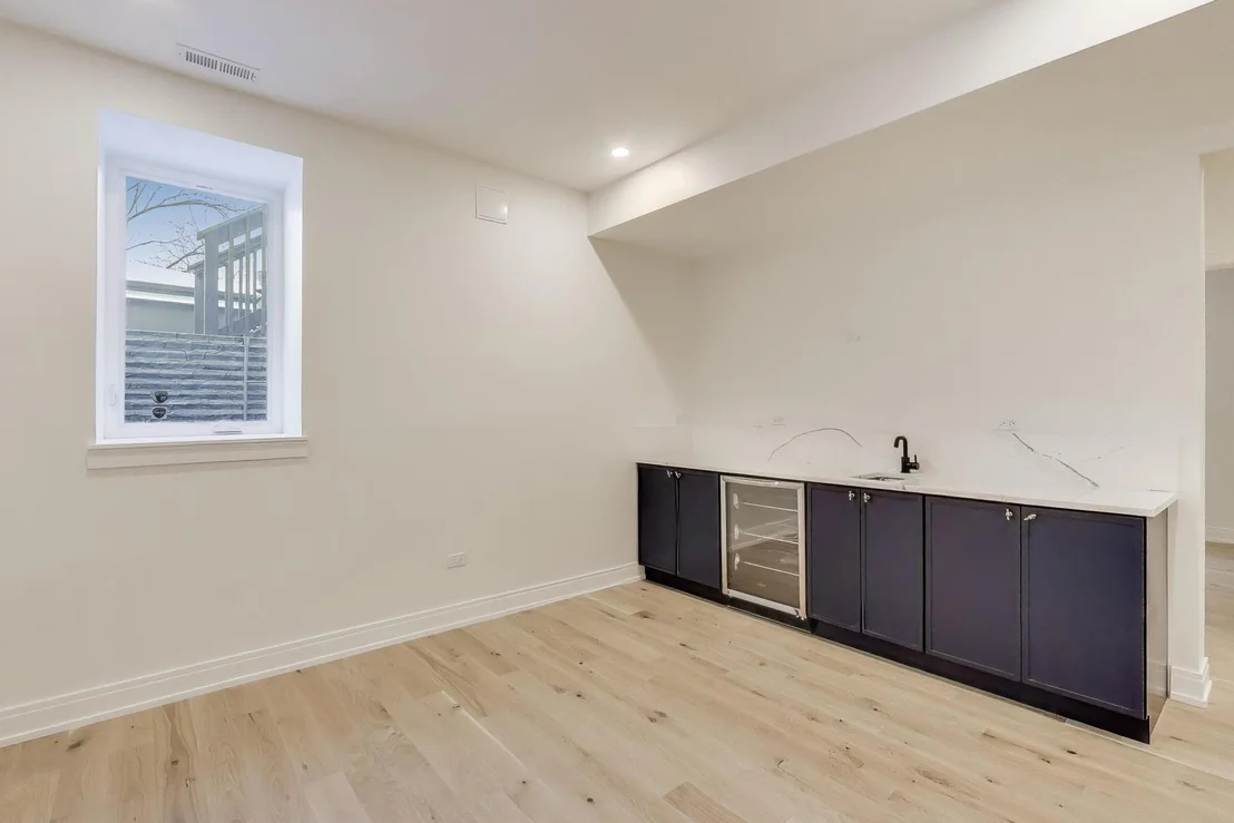 Photo of 280 Blackhawk Road