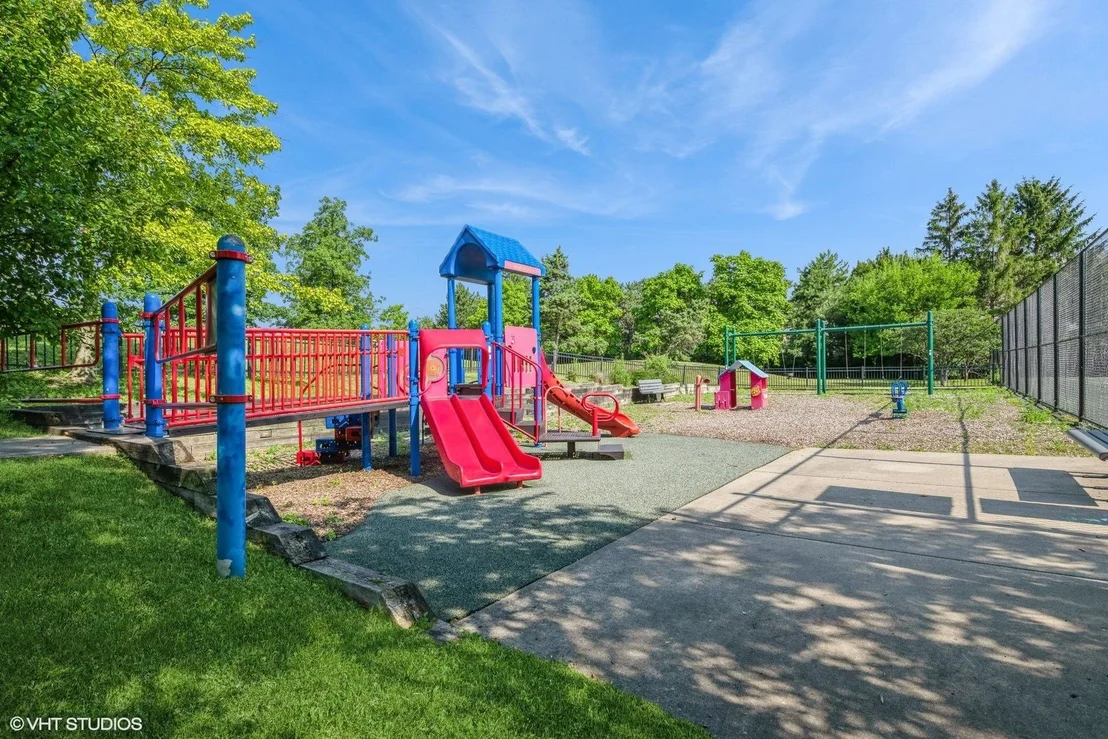 Photo of 2501 Indian Ridge Drive