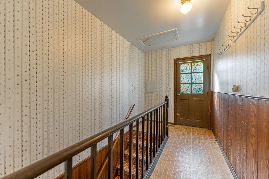 Photo of 137 Harding Drive