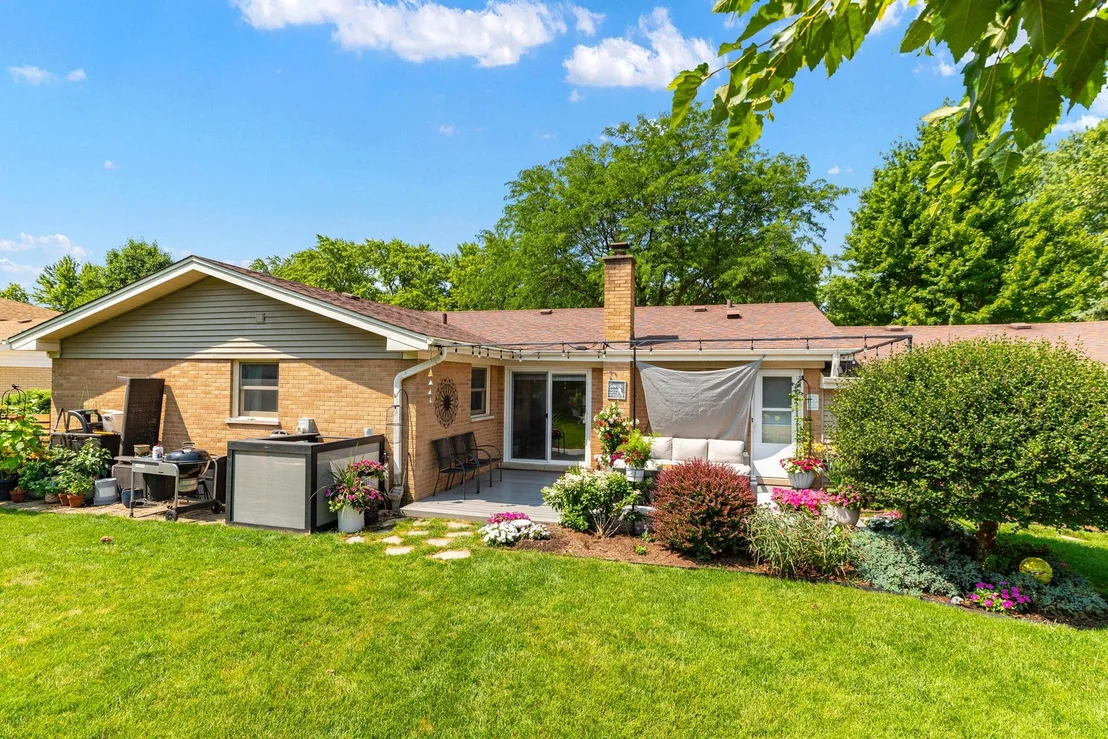 Photo of 532 MERLIN Drive