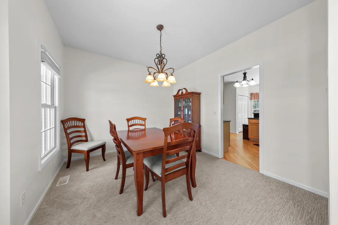 Photo of 1223 Fox Run Drive