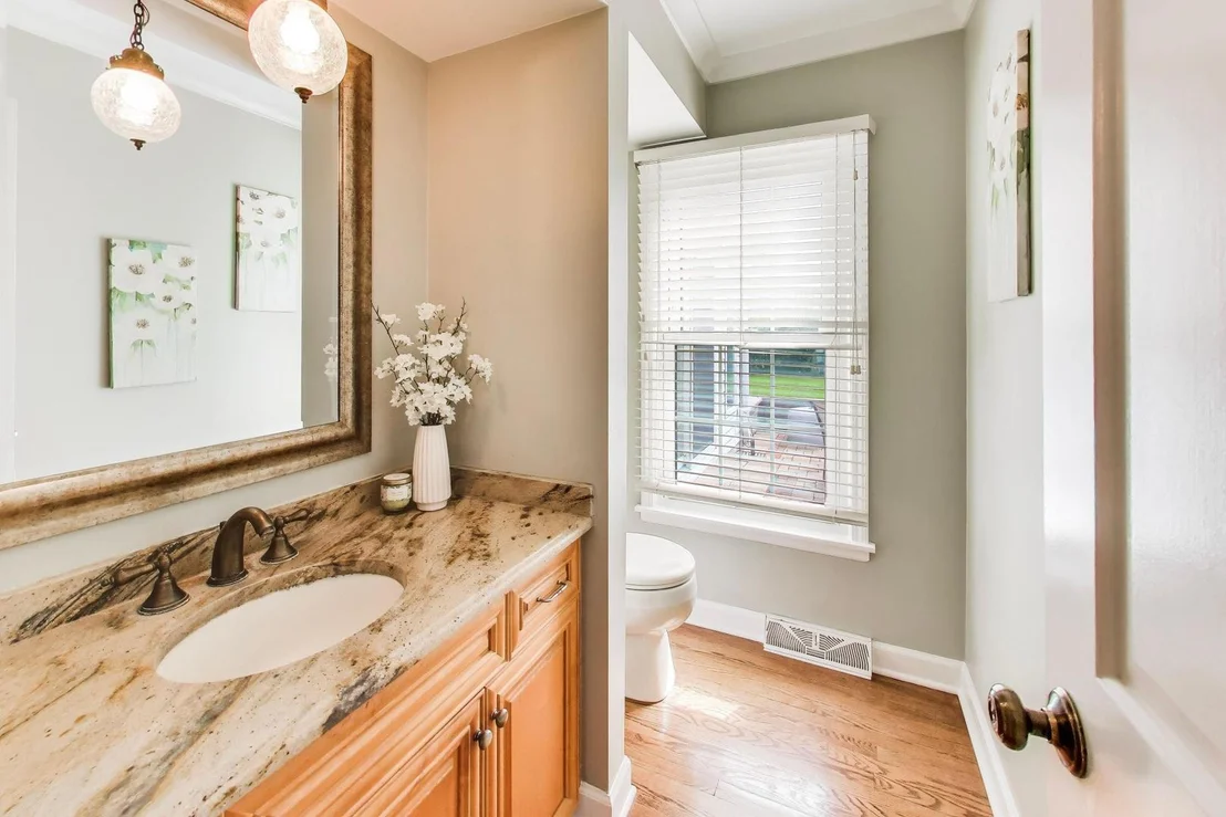Photo of 363 Anjou Drive
