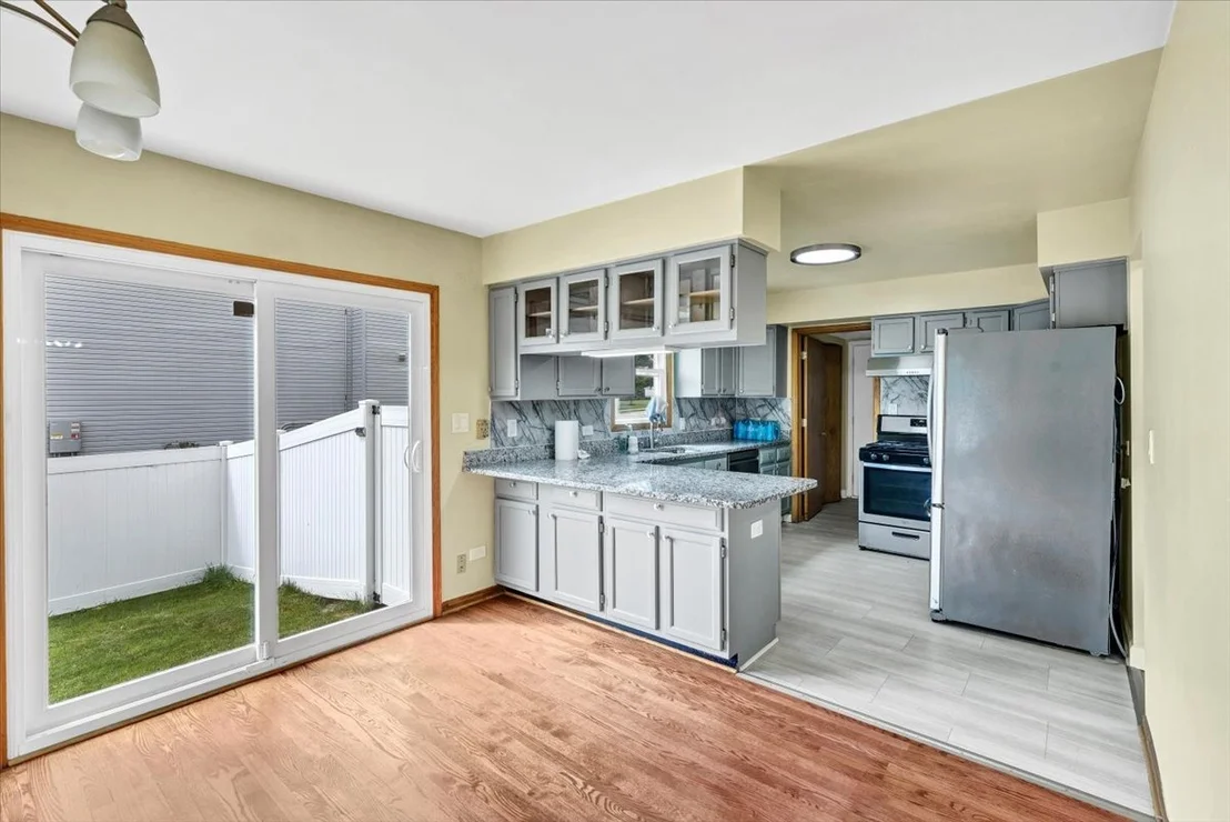 Photo of 2153 Laurel Avenue