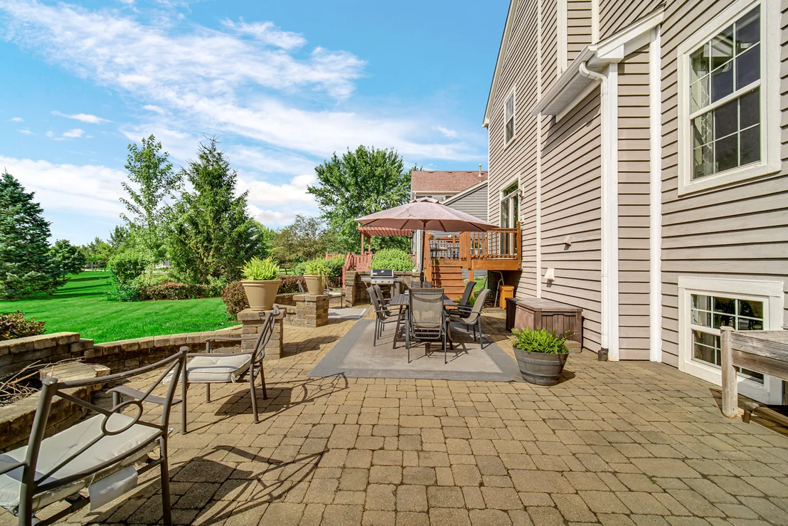 Photo of 3097 Chalkstone Avenue