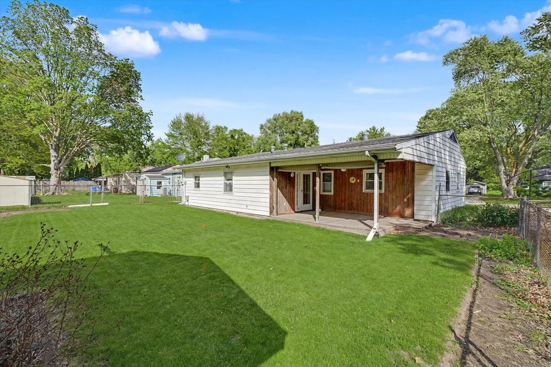 Photo of 517 Illinois Drive