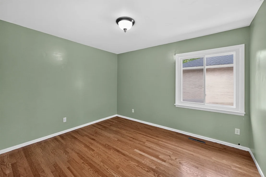Photo of 32836 Genoa Road